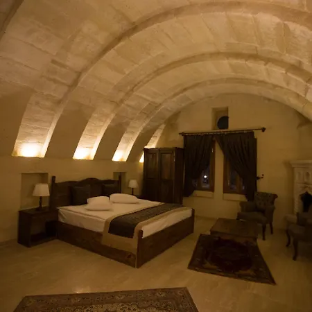 Kismet Cave Mansion-2