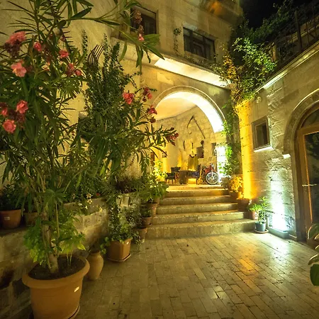 Hidden Cave Hotel-3
